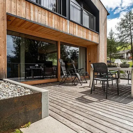 Chalet For A Relaxing Holiday With A Mountain View