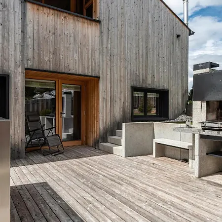 Chalet For A Relaxing Holiday With A Mountain View Daire Pasian di Prato